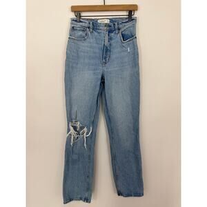 Abercrombie 90s Straight Ultra High Rise Jeans Distressed 27